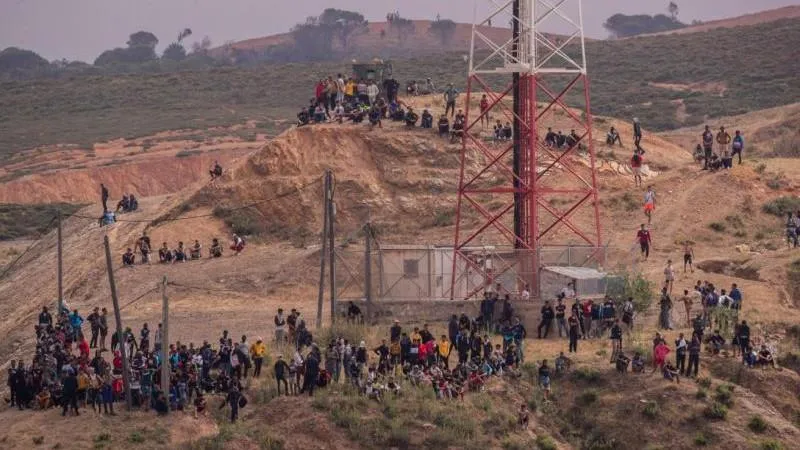 Musk Says Spain’s Budget May Collapse Under Migrant Influx