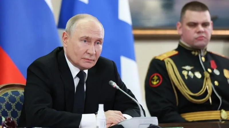 Putin: Calling Russians a Non-Titular Nation in Ukraine Is 'Utter Dog Nonsense'