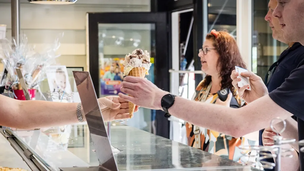 5%, 10% or 15%? Card terminals increasingly prompt customers for tips