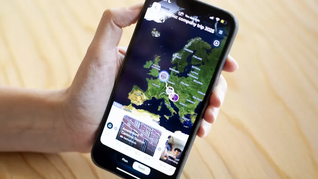Data leak at travel app Polarsteps: anyone could watch, even supposedly private trips