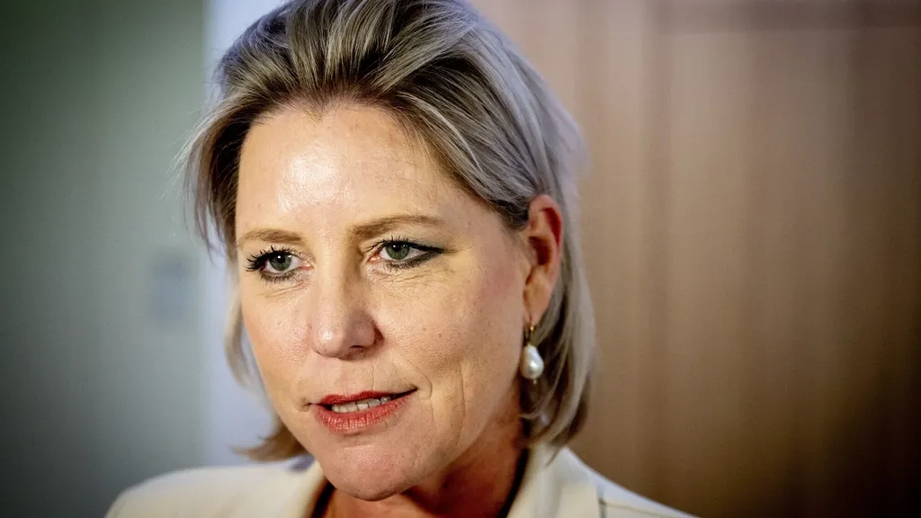 Minister Letschert rushes decision on Ongehoord Nederland — broadcaster's end likely
