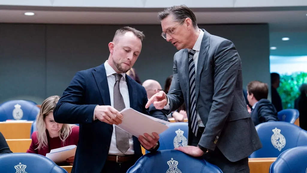 One in Four Parliamentary Questions Shows AI Traces — Use Is Rising