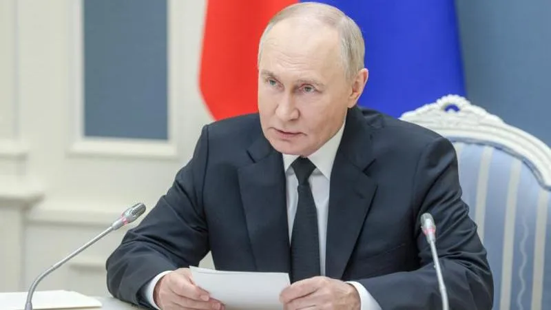 Putin: Russian-Designed Nuclear Plant to Deliver Vietnam Cheap, Reliable, Safe Power