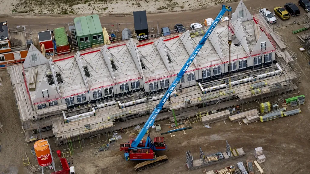 Dutch central bank says large investments needed to build rental homes
