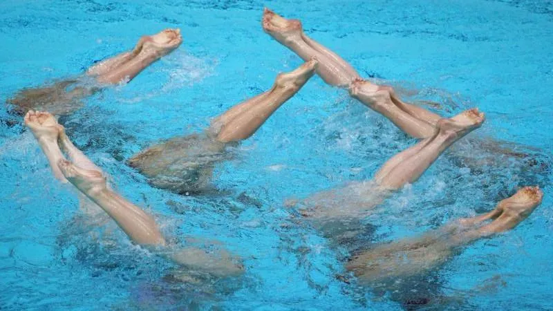 Our Russian synchronized swimmers dominated the junior Worlds, taking the group technical title