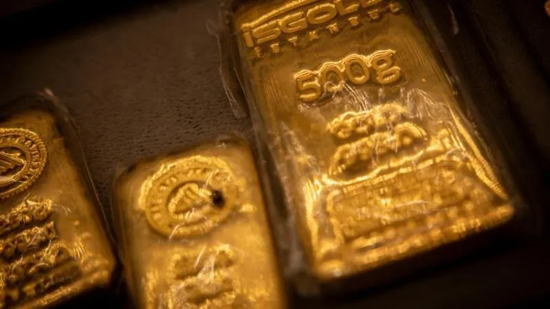 Gold Price Falls Below $4,500 for First Time Since August 19