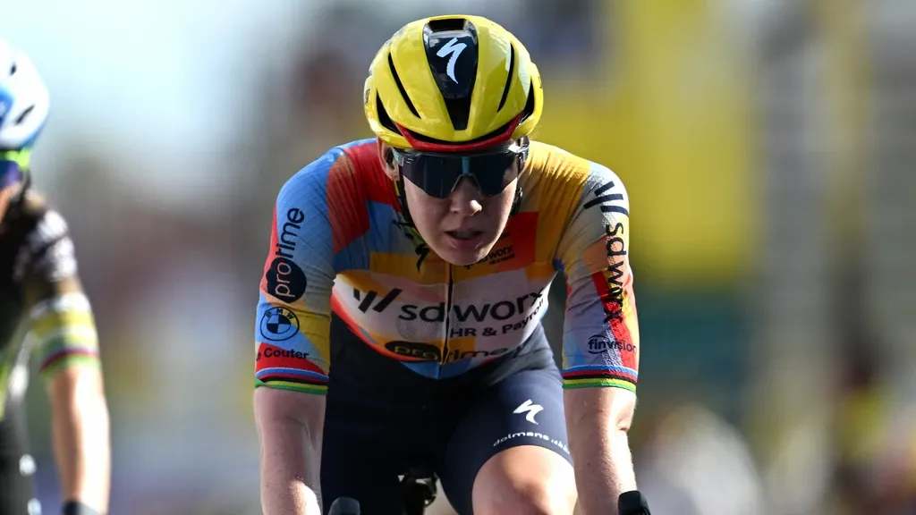 Van der Breggen will not start again in the Tour after a 'difficult week of racing'
