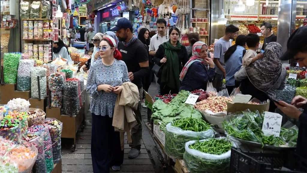 Economists Doubt Impact of US Sanctions on Iran — Likely to Backfire