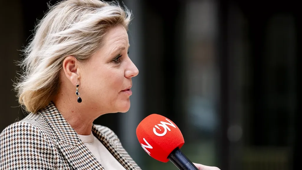 Cabinet seeks to pull Ongehoord Nederland’s licence amid political pressure